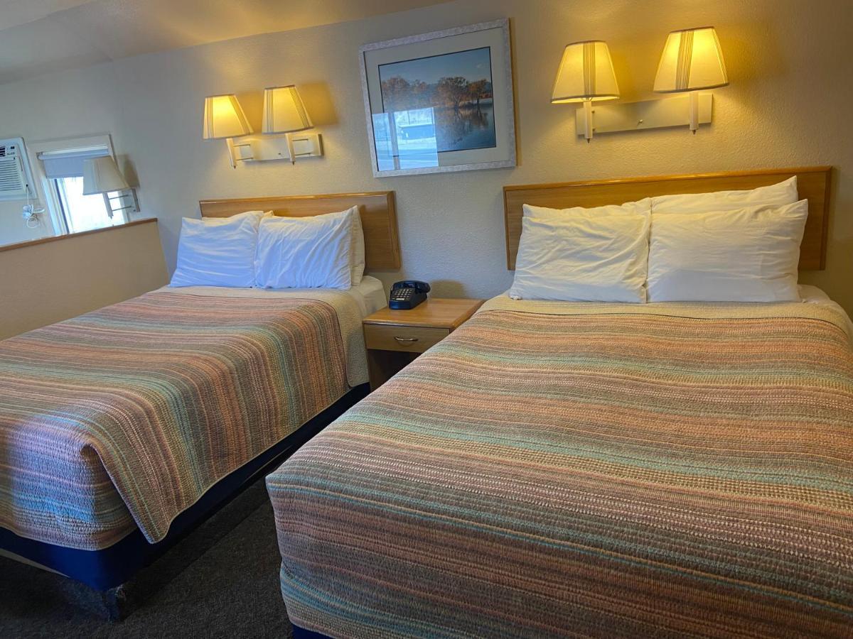 סאלידה Woodland Motel מראה חיצוני תמונה
